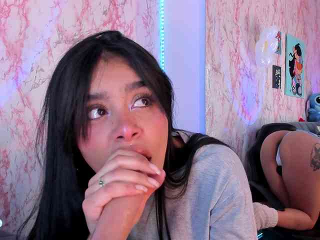 laurencamila1 webcam