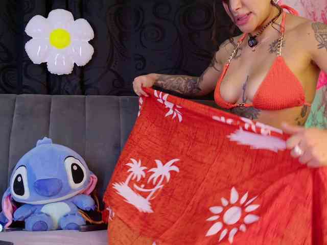 laurencamila1 webcam
