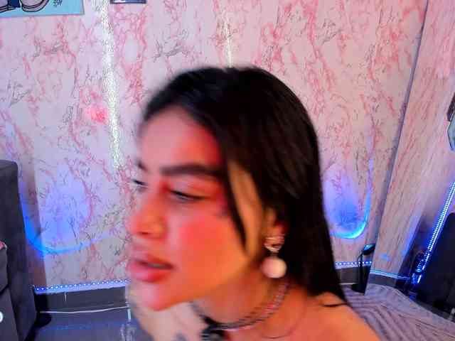 laurencamila1