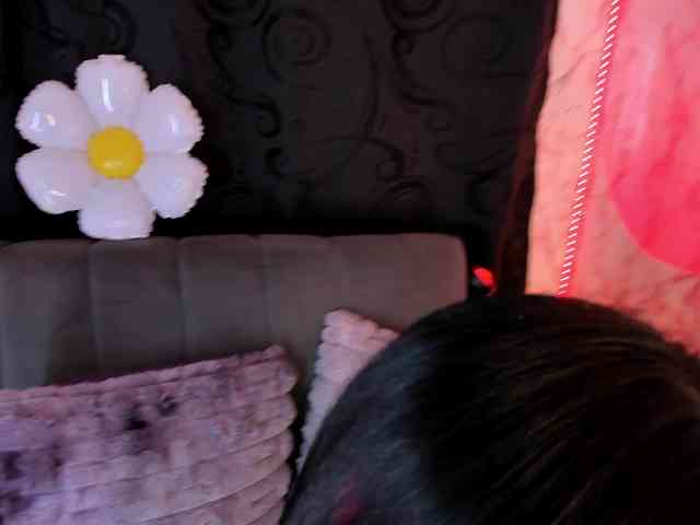 laurencamila1 webcam