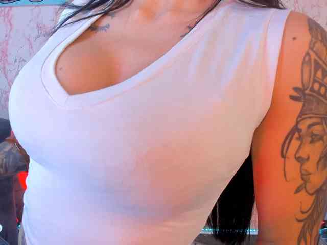 laurencamila1