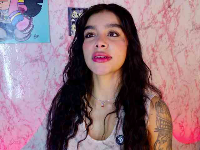 laurencamila1 webcam