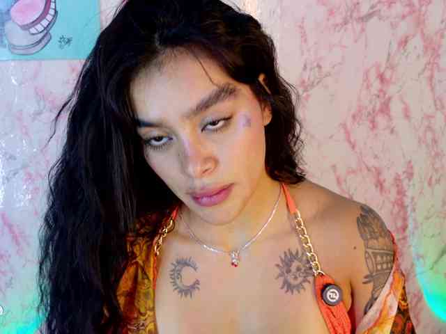 laurencamila1 webcam