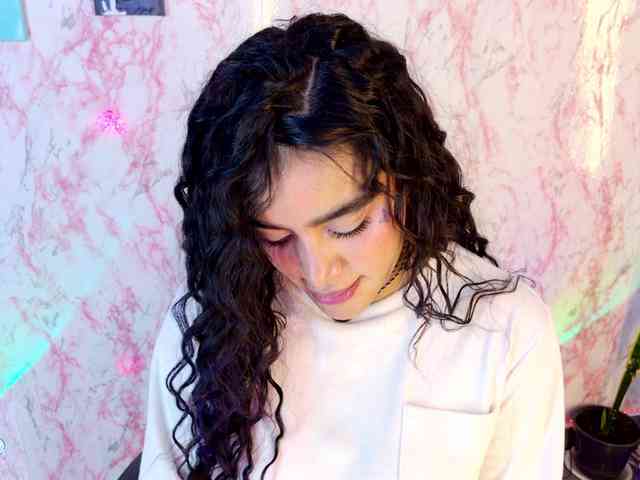 laurencamila1 webcam