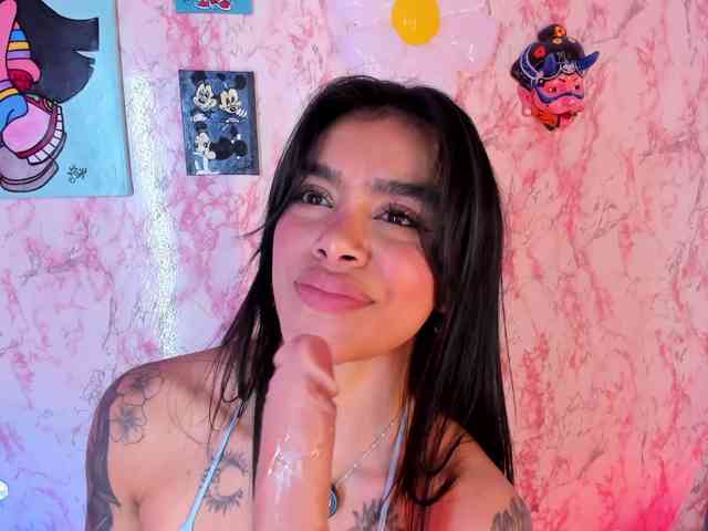 laurencamila1 webcam