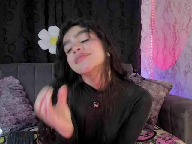 laurencamila1