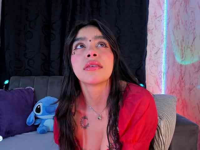 laurencamila1 webcam