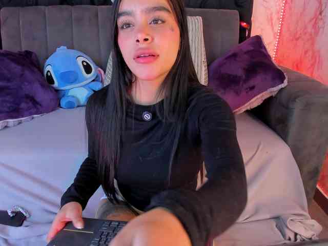 laurencamila1 webcam