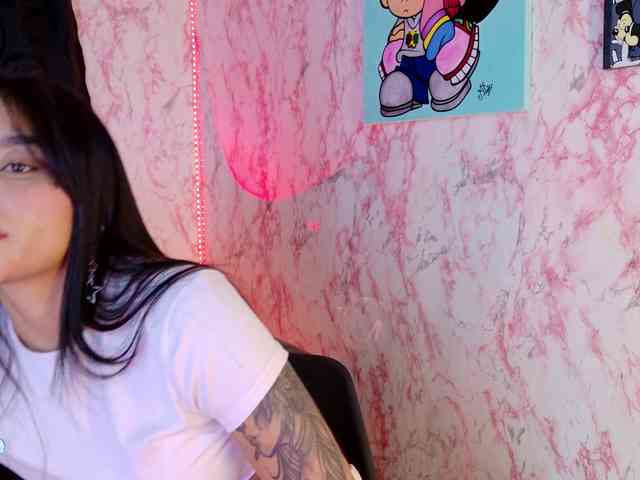 laurencamila1 webcam