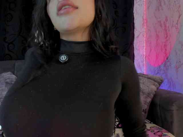 laurencamila1 webcam