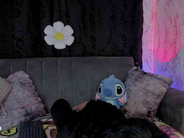 laurencamila1 webcam