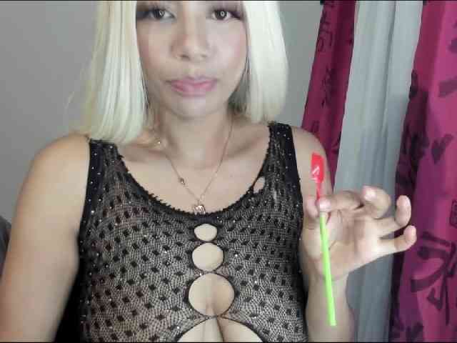 Soybonysquirt webcam