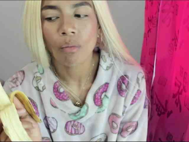Soybonysquirt webcam