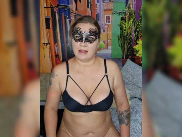 YourWitcher live cam on BongaCams