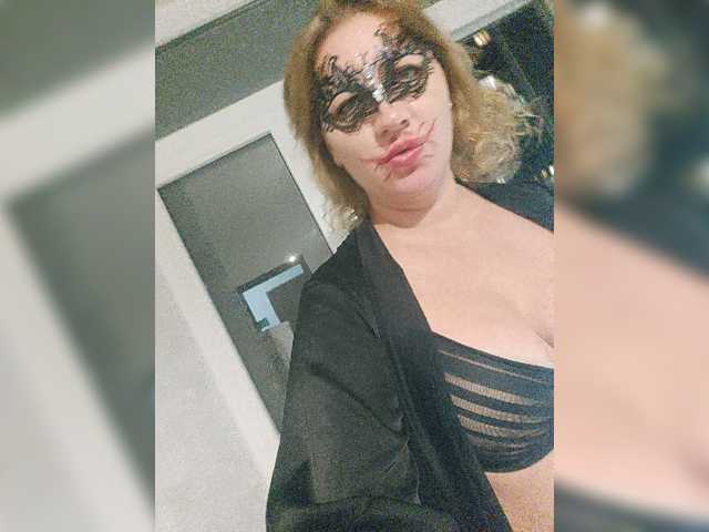 YourWitcher live cam on BongaCams