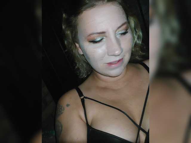 YourWitcher live cam on BongaCams