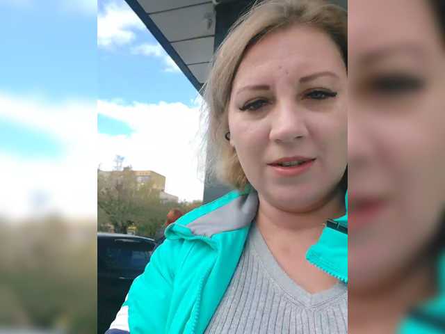 yuliia_3003 live cam on BongaCams