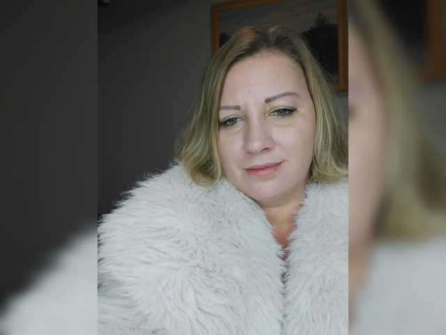 yuliia_3003 live cam on BongaCams