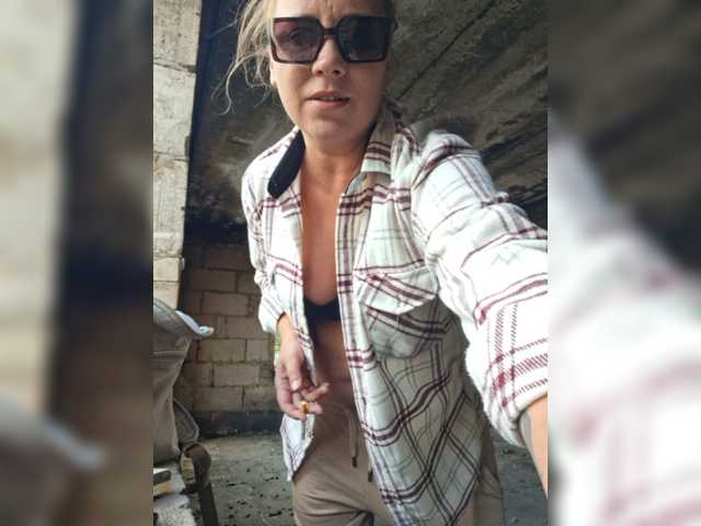 YourWitcher live cam on BongaCams