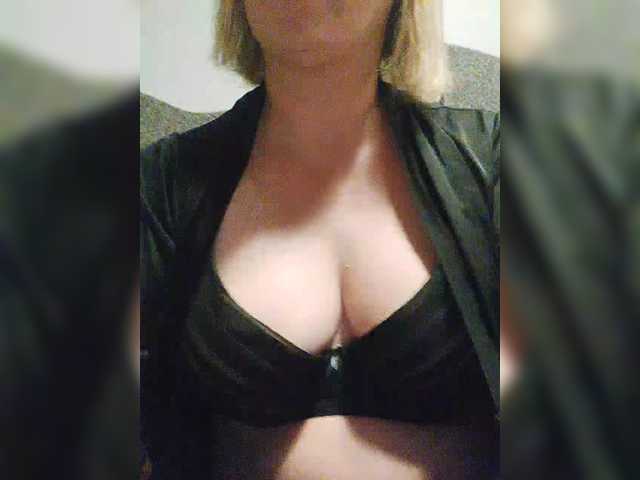 yuliia_3003 live cam on BongaCams