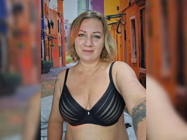 YourWitcher, en vivo ahora en BongaCams