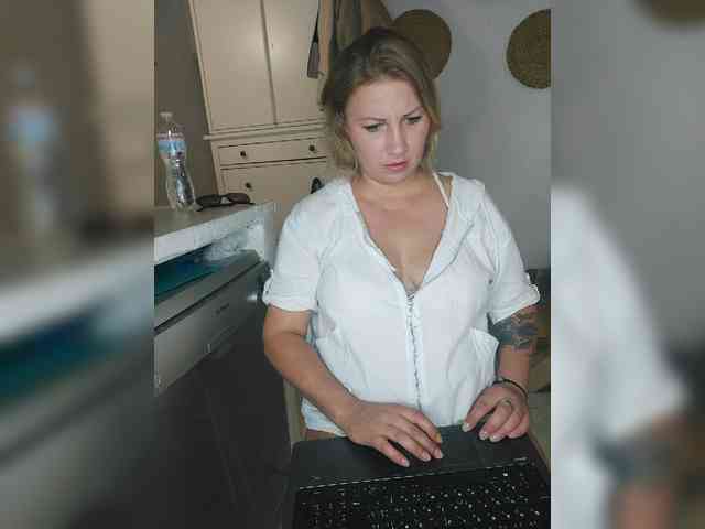yuliia_3003 webcam