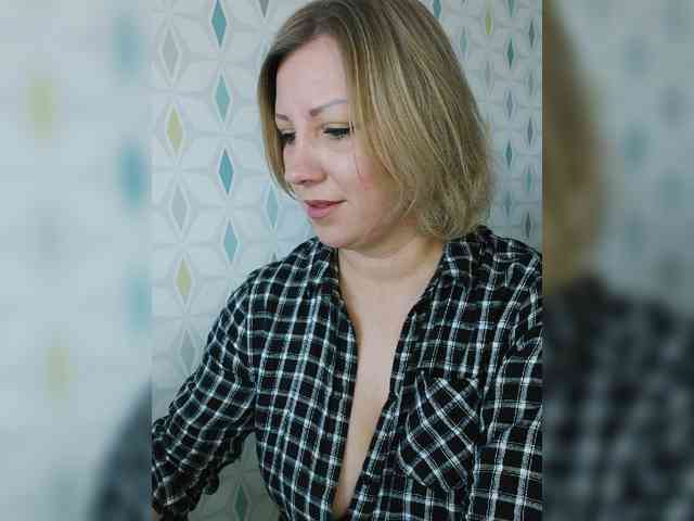 yuliia_3003 webcam