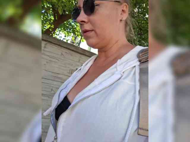 yuliia_3003 webcam
