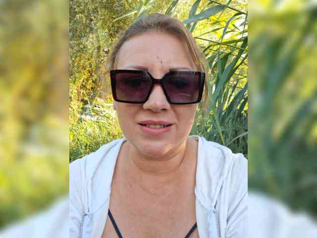 yuliia_3003 webcam