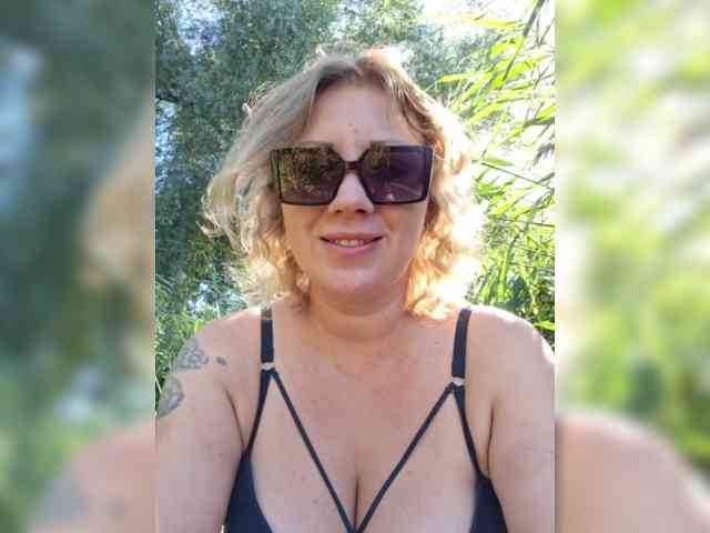 YourWitcher Live Webcam on BongaCams
