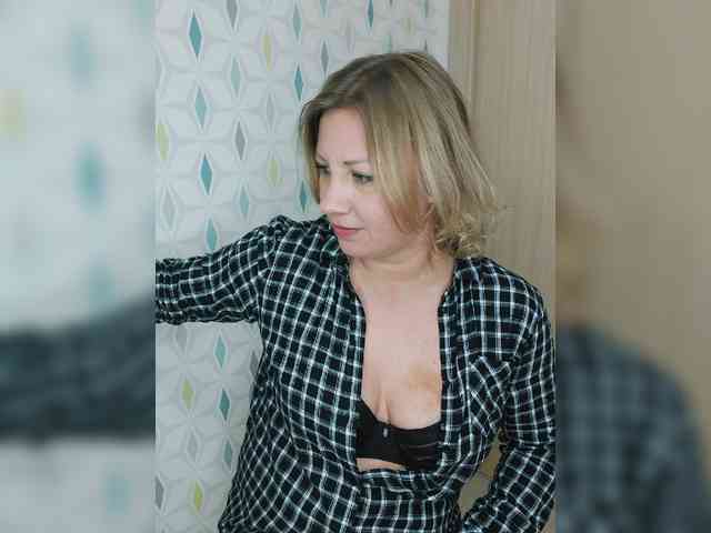 yuliia_3003 webcam