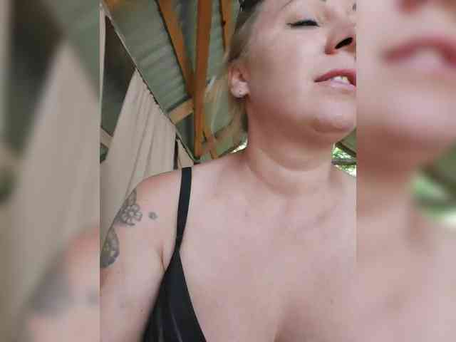 yuliia_3003 webcam