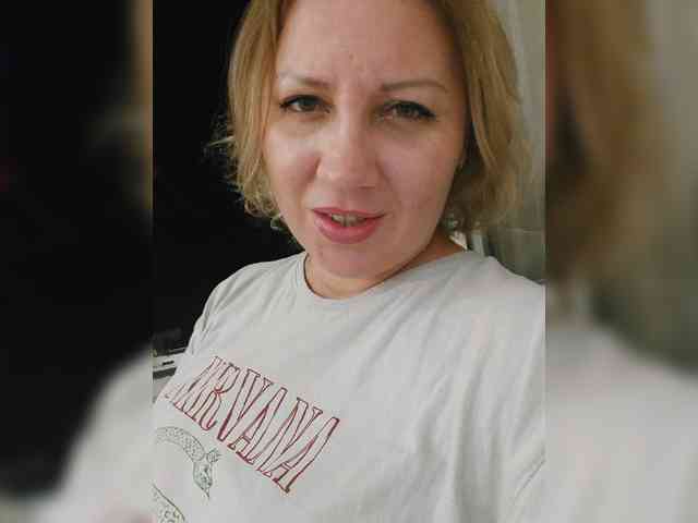 yuliia_3003 webcam