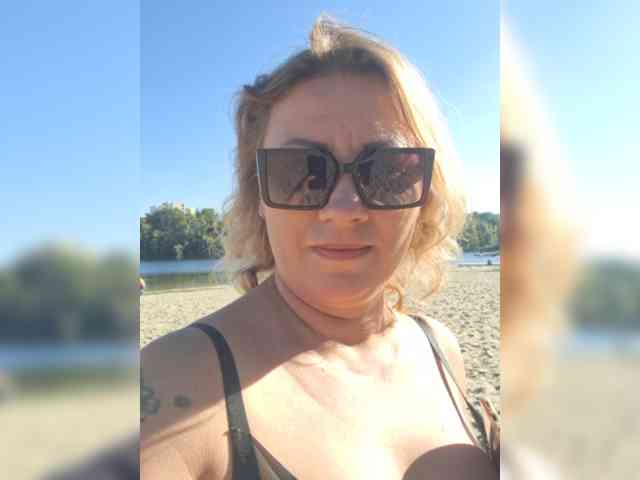 yuliia_3003 webcam