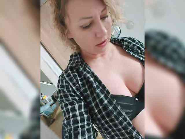 yuliia_3003 webcam