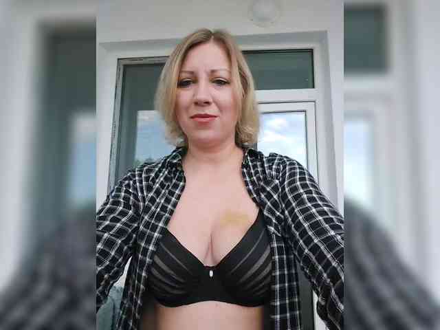yuliia_3003 webcam