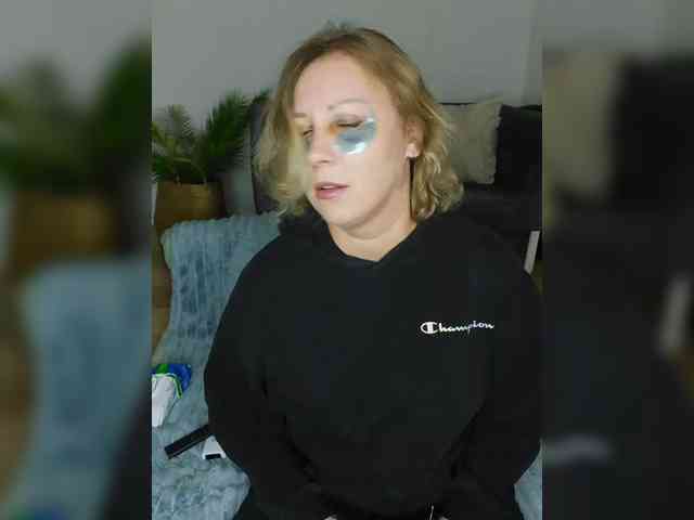 yuliia_3003 webcam
