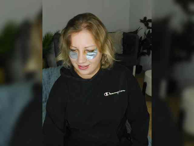 yuliia_3003 webcam
