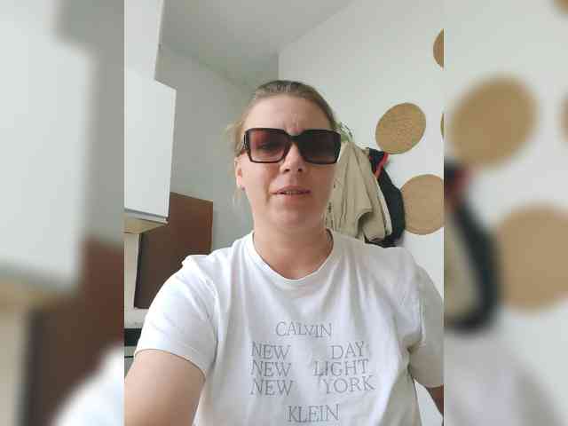 yuliia_3003 webcam