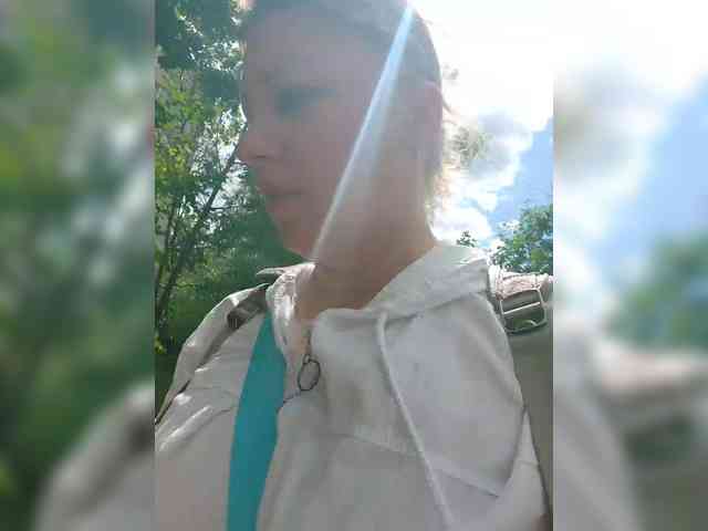 yuliia_3003 webcam