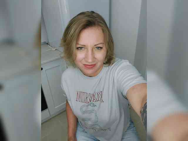 yuliia_3003 webcam