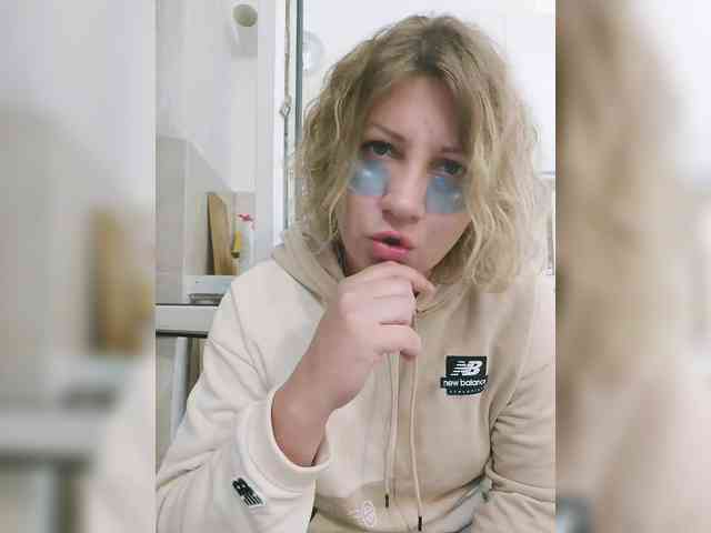 yuliia_3003 webcam
