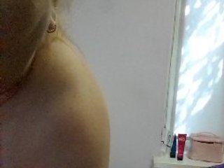 LucyAlexis