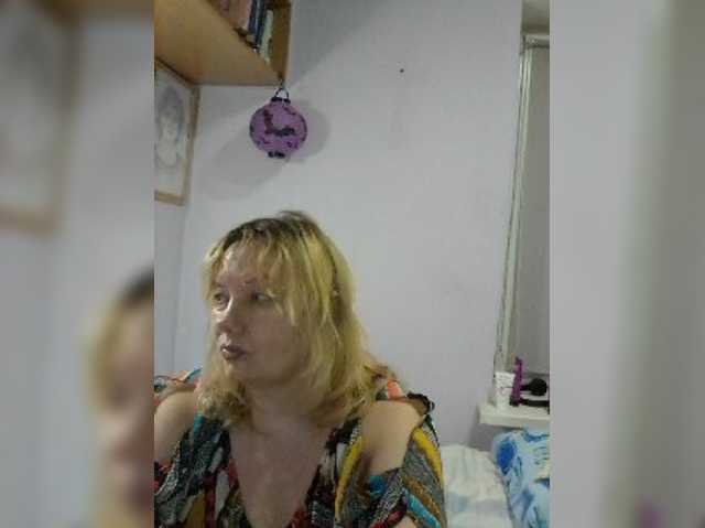 LucyAlexis live cam preview