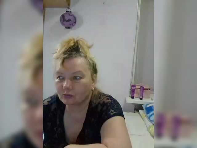 LucyAlexis live cam on BongaCams