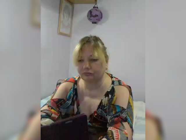 LucyAlexis live cam on BongaCams