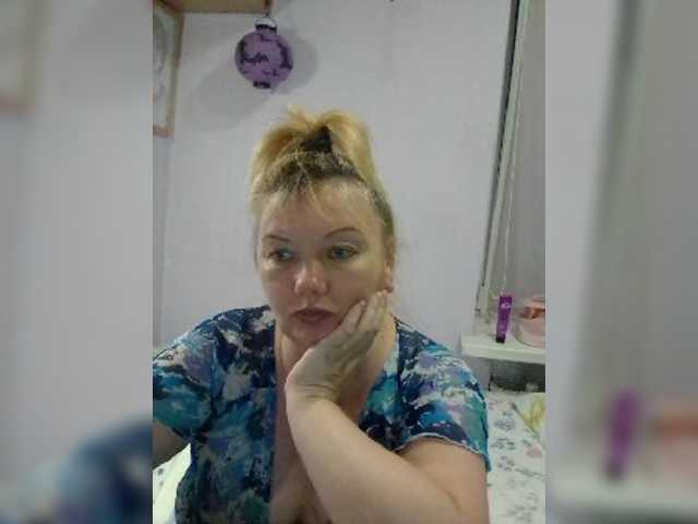 LucyAlexis live cam on BongaCams