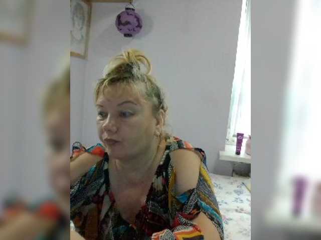 le modèle LucyAlexis est en webcam porno dans un show sur le site bongacams, il possède les tags suivants: White/Caucasian,Blonde,Trimmed
