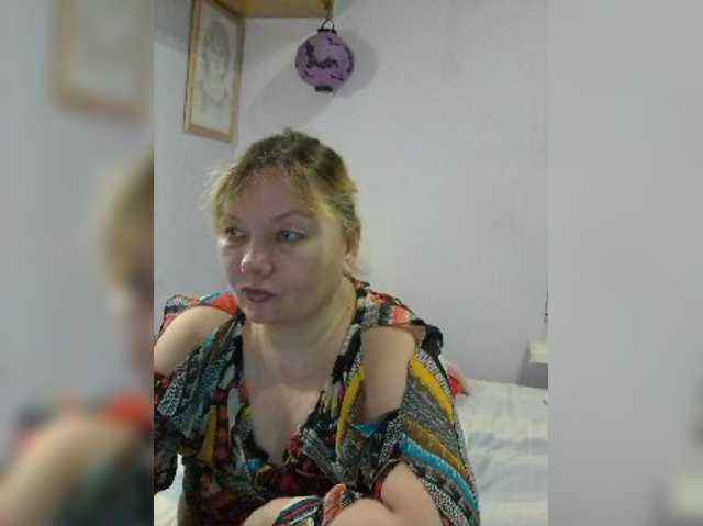 LucyAlexis live cam on BongaCams