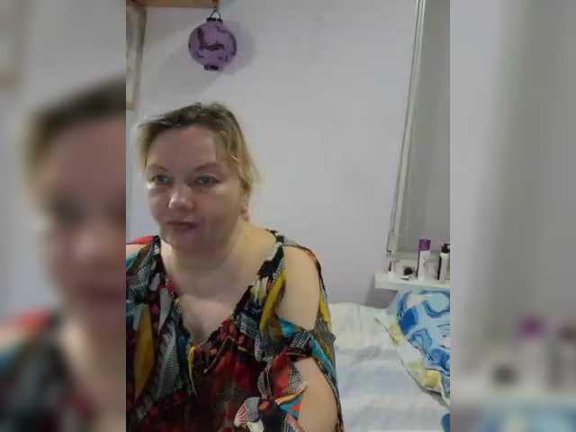 LucyAlexis live cam preview